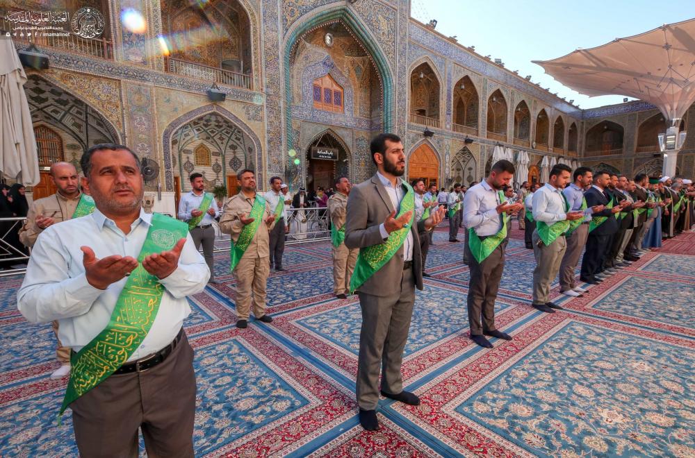 منتسبو العتبة العلوية يؤدون الزيارة الصباحية بحضور الوفود المشاركة في مؤتمر العلاقات الدولي