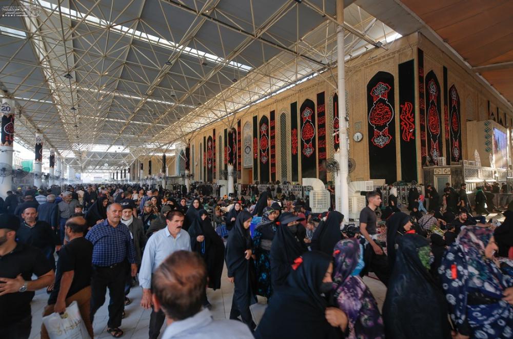 العتبة العلوية المقدسة تواصل تقديم خدماتها للزائرين العائدين من زيارة الأربعين 