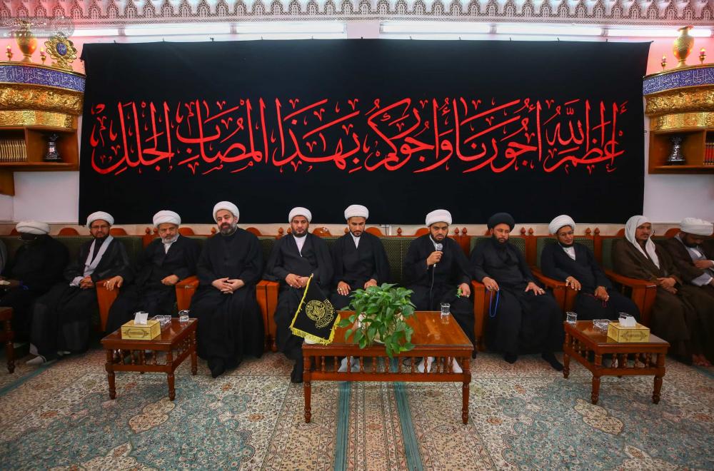 وفد من مختلف الجنسيات يقدمون العزاء لأمير المؤمنين (ع) في ذكرى رحيل النبي الأعظم محمد(ص) 