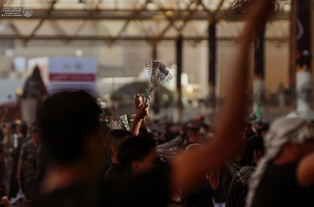 هيئة مواكب العتبة العلوية تستقبل مواكب العزاء في ذكرى رحيل سيد الكائنات (صلى الله عليه وآله وسلم) 