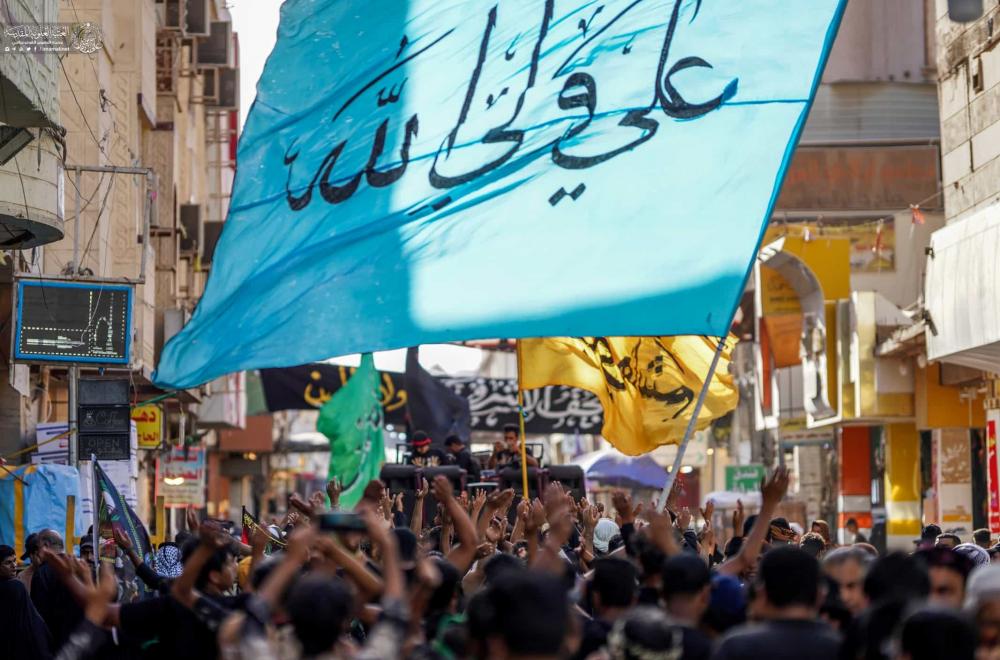 هيئة مواكب العتبة العلوية تستقبل مواكب العزاء في ذكرى رحيل سيد الكائنات (صلى الله عليه وآله وسلم) 