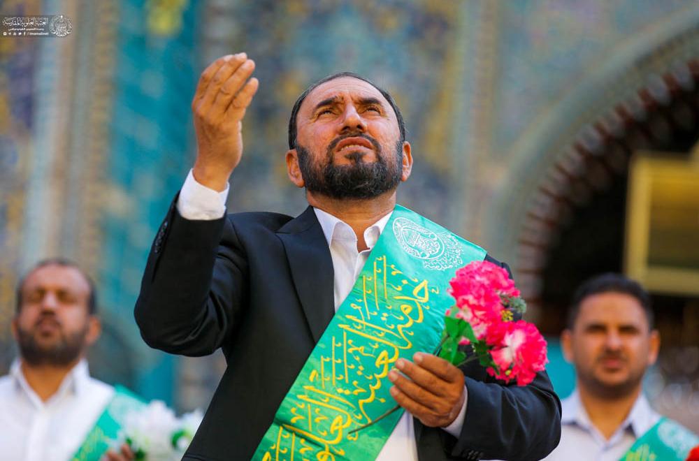 بالصور...منتسبو العتبة العلوية المقدسة يحيون الذكرى العطرة لولادة سيد الكائنات وخاتم الأنبياء محمد (صلى الله عليه وآله وسلّم) في رحاب مرقد ابن عمه المولى أمير المؤمنين (عليه السلام)