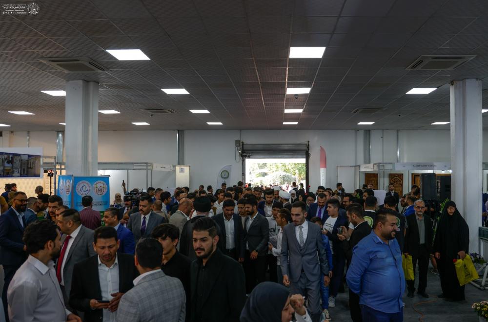 الدكتور الإبراهيمي يلقي محاضرة قيّمة في مهرجان (عين الحياة) على أرض معرض بغداد الدولي