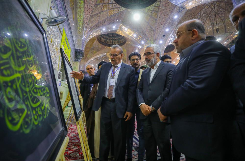 الأمين العام للعتبة العلوية المقدسة يحضر مراسم افتتاح فعاليات معرض الخط العربي والزخرفة الإسلامية الدولي الأول