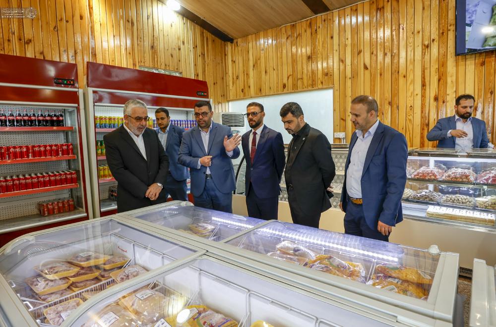 الأمين العام للعتبة العلوية المقدسة يفتتح معرض (فدك) التسويقي 