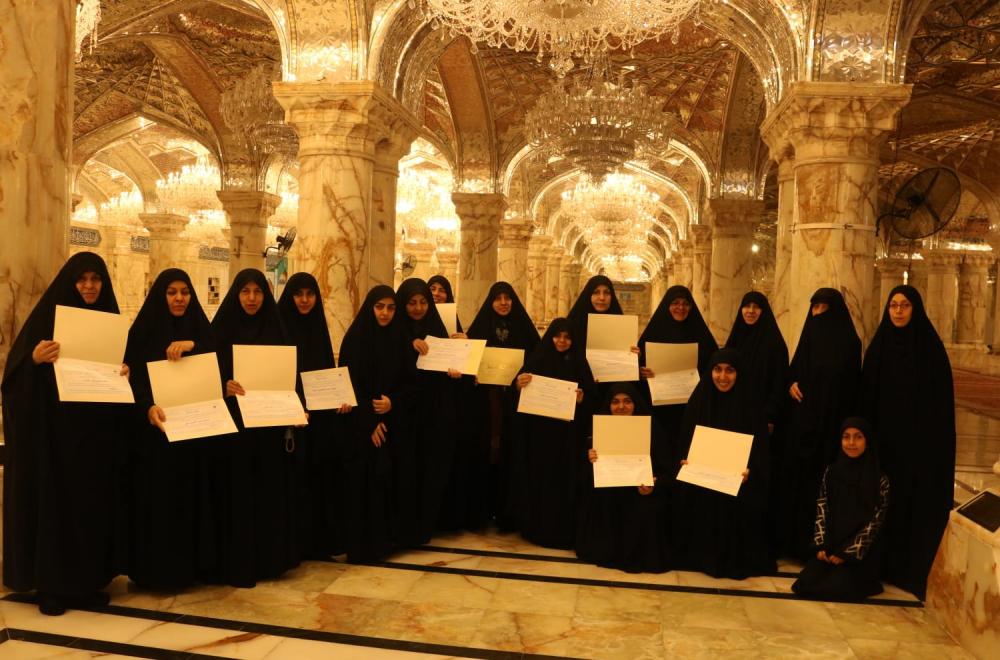 العتبة العلوية المقدسة تستضيف الكوادر التدريسية النسوية في العتبة العباسية المقدسة