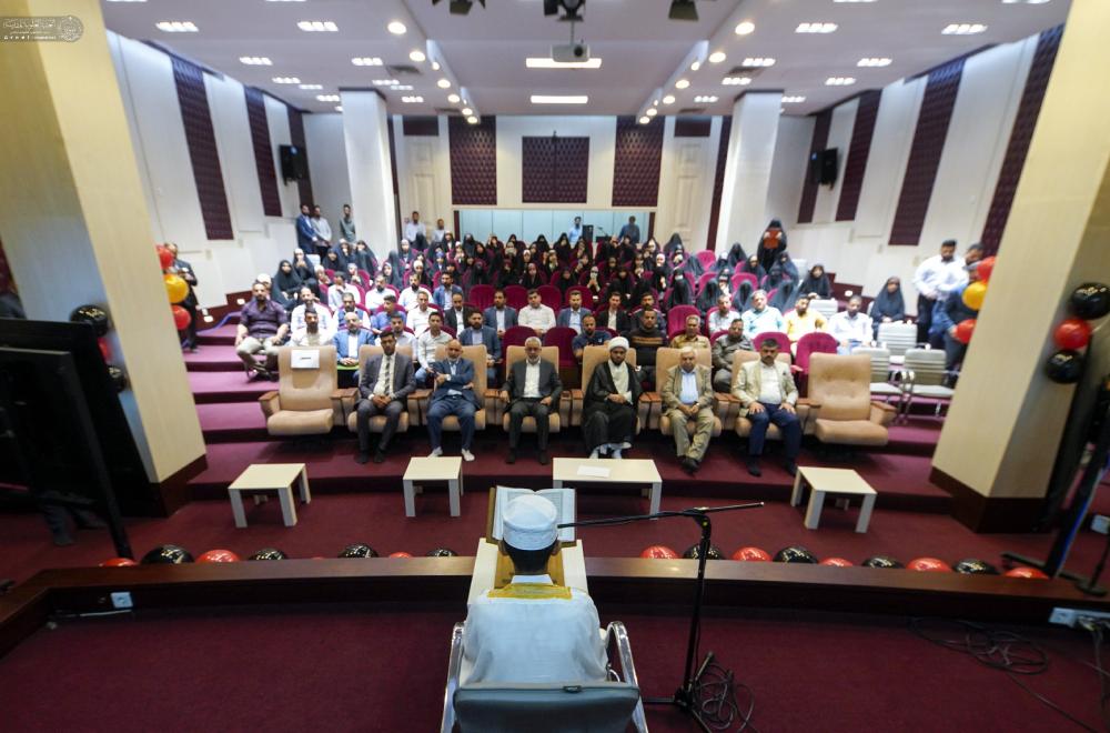 العتبة العلوية تقيم احتفالية تخرج الدفعة الثامنة من براعم الطفولة في رياض أحباب الأمير(عليه السلام)