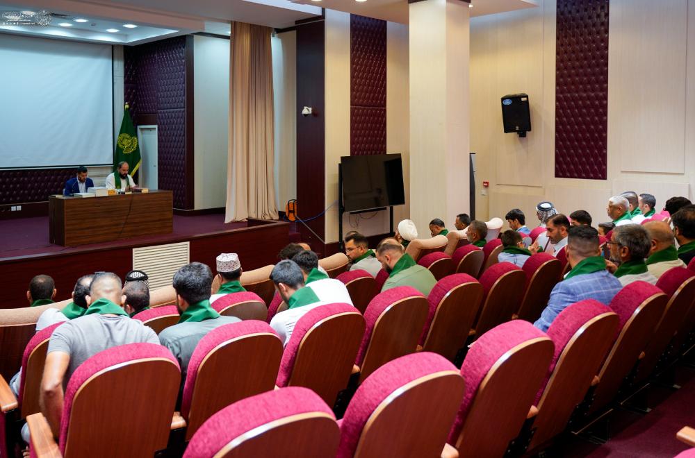 دار القرآن الكريم في العتبة العلوية المقدسة تختتم دورتها الأولى في القراءات العشر