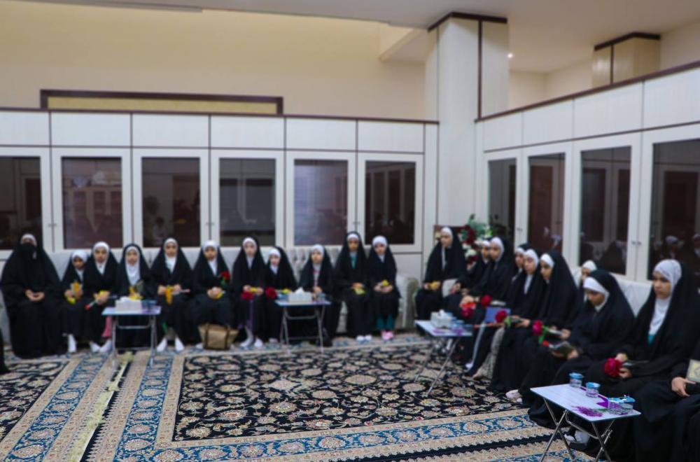 دار القرآن الكريم النسوية في العتبة العلوية المقدسة تستقبل وفداً قرآنياً من محافظة البصرة