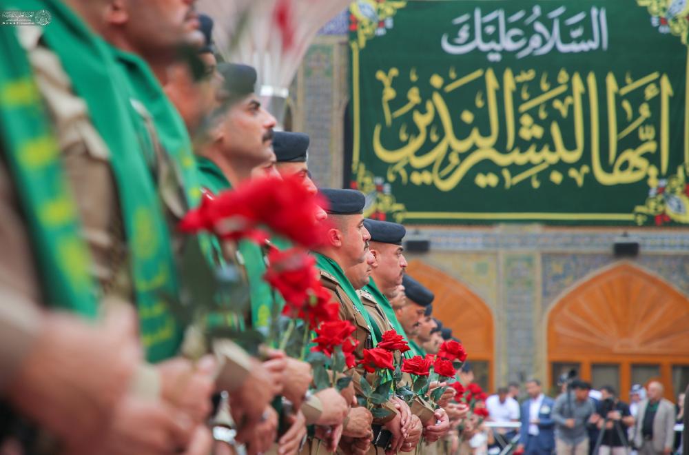 نخبة من ضباط كلية الشرطة يؤدون قسم الولاء في صحن أمير المؤمنين (عليه السلام) 
