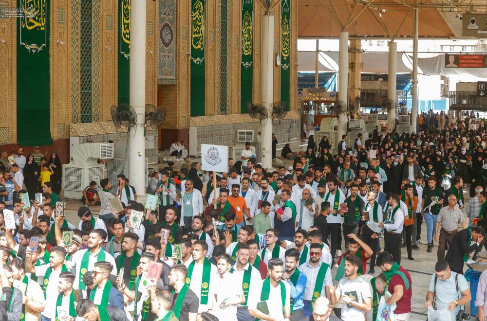 العتبة العلوية المقدسة ترعى مسيرة ولائية لإحياء مناسبة مولد الرسول الأكرم (ص) وحفيده الإمام الصادق (ع) 