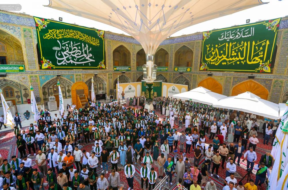 العتبة العلوية المقدسة ترعى مسيرة ولائية لإحياء مناسبة مولد الرسول الأكرم (ص) وحفيده الإمام الصادق (ع) 