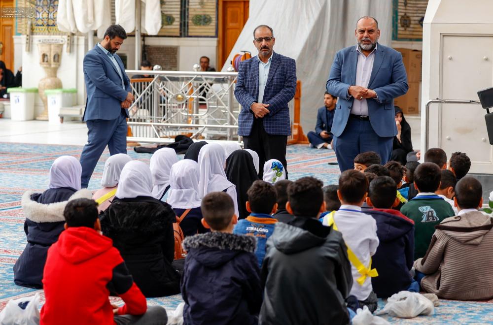 قسم العلاقات العامة يستمرُّ في برنامجه لاستقبال الوفود الطلابية للمراحل الدراسية جميعها