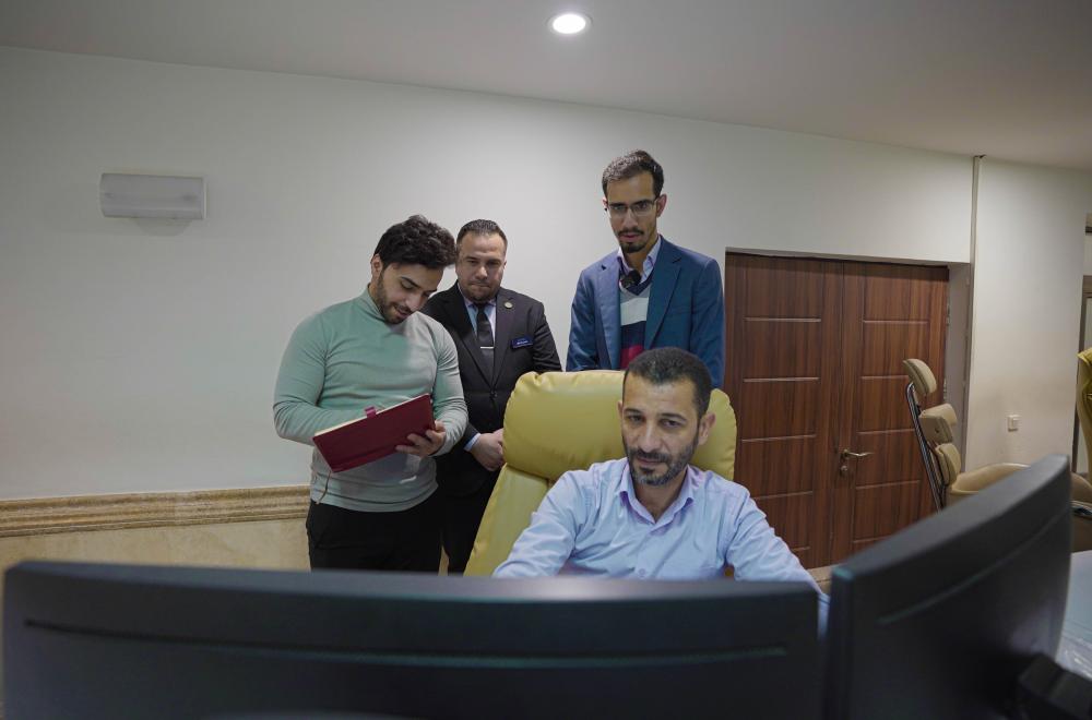 برنامج النخبة العلوية يختتم برامجه بفقرة (المعايشات الإدارية) للمشاركين في برنامج النخبة العلوية 