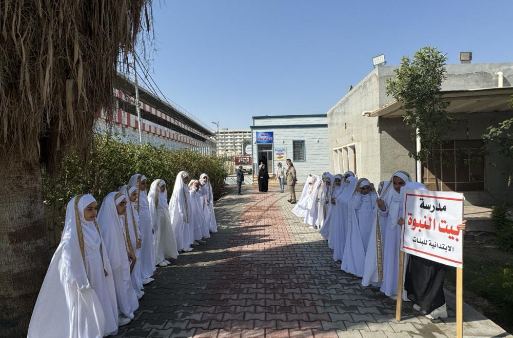 العتبة العلوية المقدسة تشارك في مهرجان يوم القراءة الوطني في النجف الأشرف   