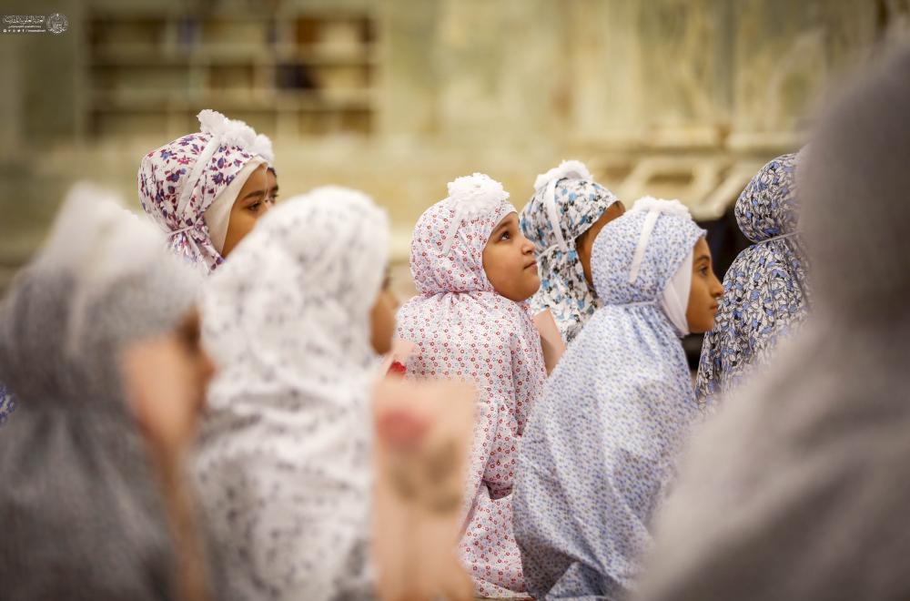 احتفاء بهنّ لوصولهن سن التكليف الشرعي .. العتبة العلوية المقدسة تقيم حفلاً لطالبات المدارس في النجف الأشرف