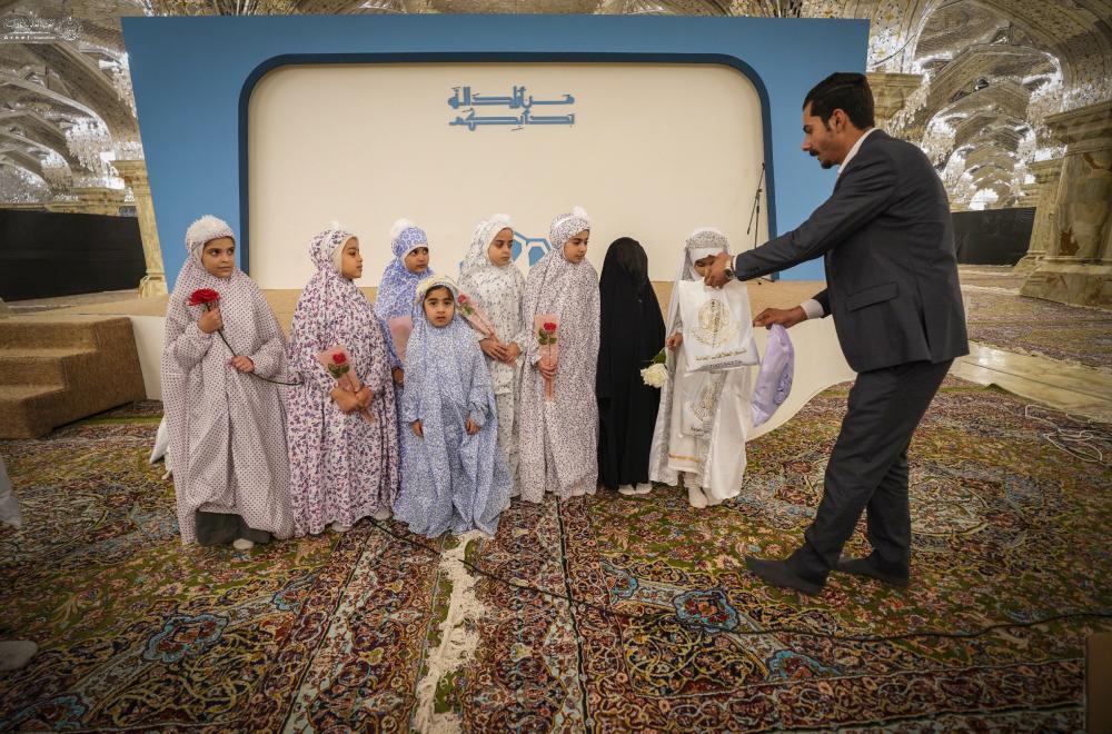 احتفاء بهنّ لوصولهن سن التكليف الشرعي .. العتبة العلوية المقدسة تقيم حفلاً لطالبات المدارس في النجف الأشرف