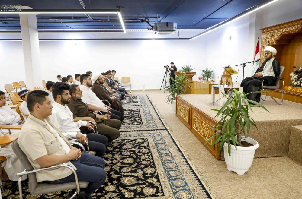 حرصاً منها على تطوير المواهب القرآنية لشريحة البراعم .. العتبة العلوية المقدسة ترعى برنامجاً تدريبياً للتلاوات الصحيحة  