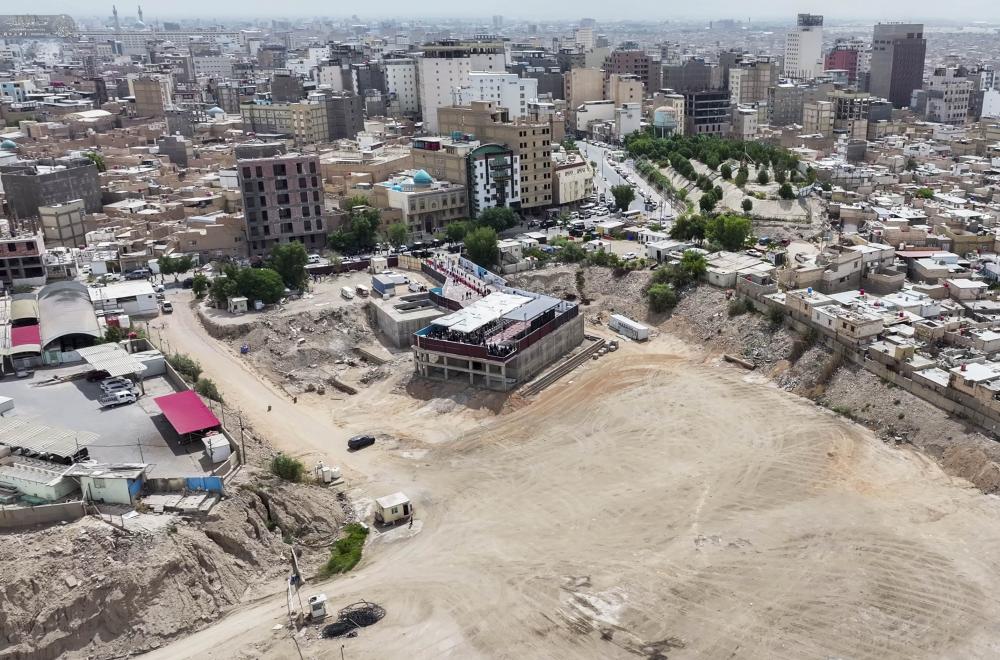 السيد عيسى الخرسان .. الأمانة العامَّة للعتبة العلوية المقدسة تُولي اهتماماً استراتيجياً لتنفيذ مشاريع البُنى التحتية لخدمة النجف الأشرف وزائريها الكرام 