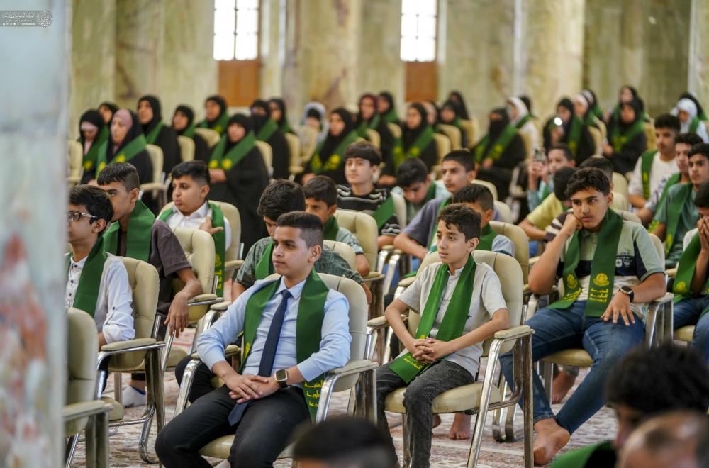 تكريماً لتفوقهم الدراسي .. 200 طالب وطالبة من محافظة ميسان في ضيافة العتبة العلوية المقدسة  