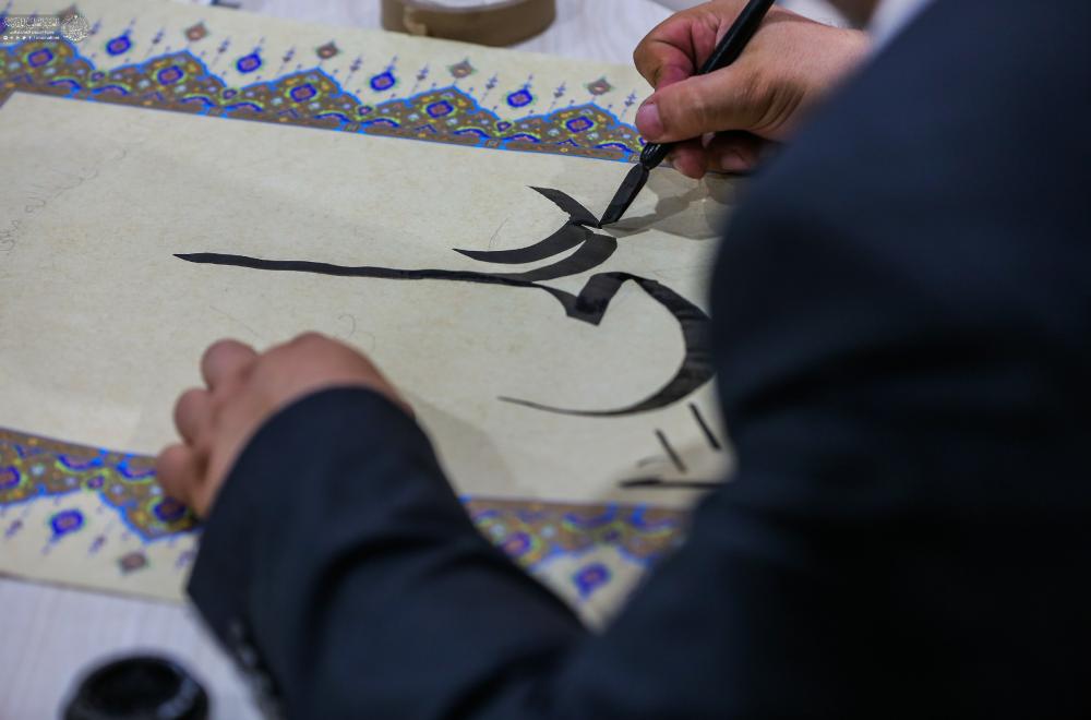 من ضمنِ فعاليات أسبوع الغدير الدوليّ الثالث عشر .. العتبة العلويّة المقدَّسة تفتتح فعاليات المِنصّة العلويّة