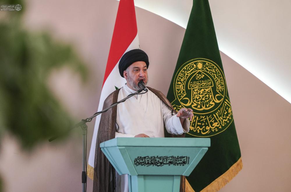 خريجو الكلية العسكرية يؤدون قسم التخرج في رحاب مرقد أمير المؤمنين (عليه السلام)