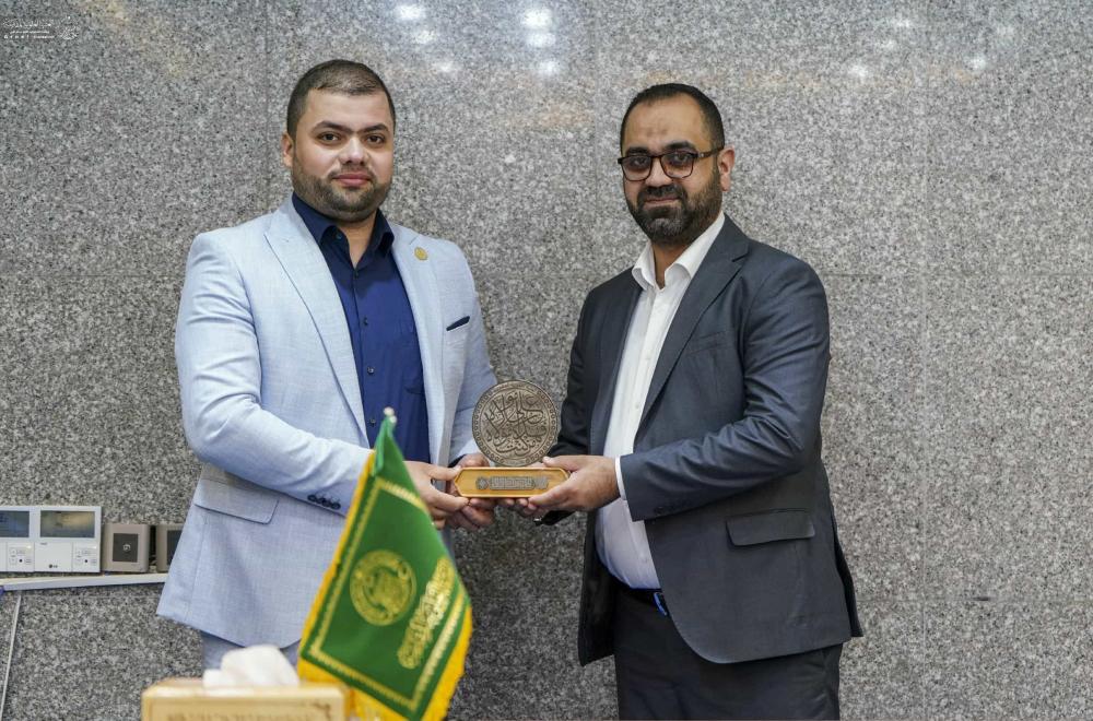الأمين العامّ للعتبة العلويّة المقدّسة يكرّم رؤساء الأقسام و يُشيد بجهودهم خلال أسبوع الغدير الأغرّ الثالث عشر