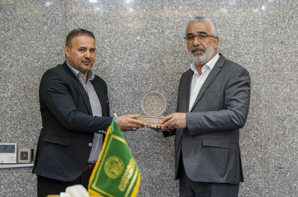 الأمين العامّ للعتبة العلويّة المقدّسة يكرّم رؤساء الأقسام و يُشيد بجهودهم خلال أسبوع الغدير الأغرّ الثالث عشر