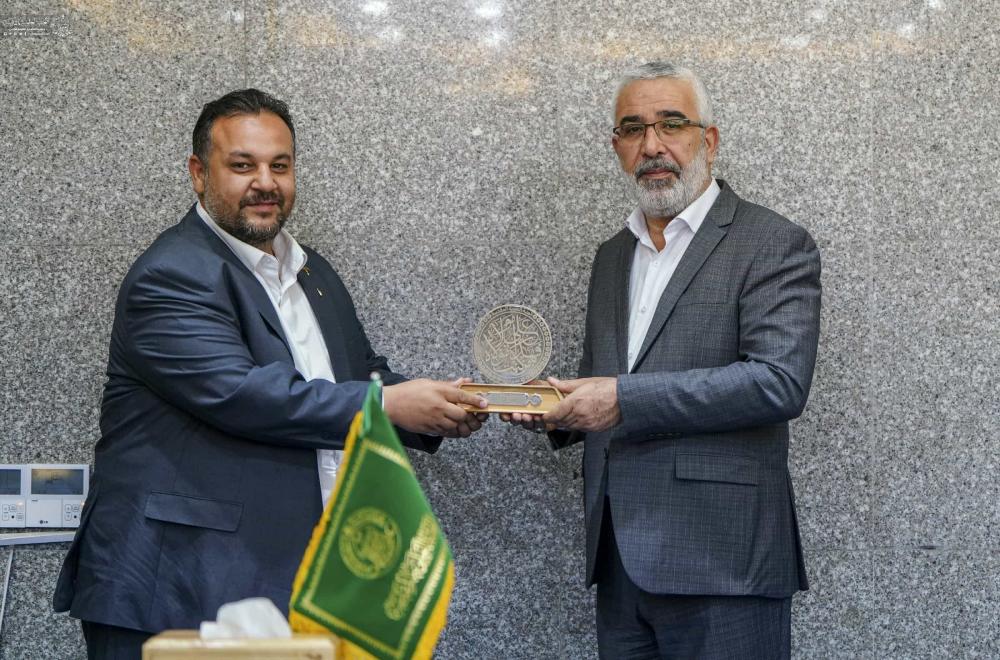 الأمين العامّ للعتبة العلويّة المقدّسة يكرّم رؤساء الأقسام و يُشيد بجهودهم خلال أسبوع الغدير الأغرّ الثالث عشر