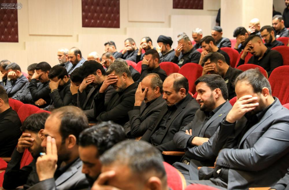 إحياءً لذكرى شهادة الإمام زين العابدين وسيد الساجدين (عليه السلام) قسم الشؤون الفكرية والثقافية يقيم مجلس عزاء 