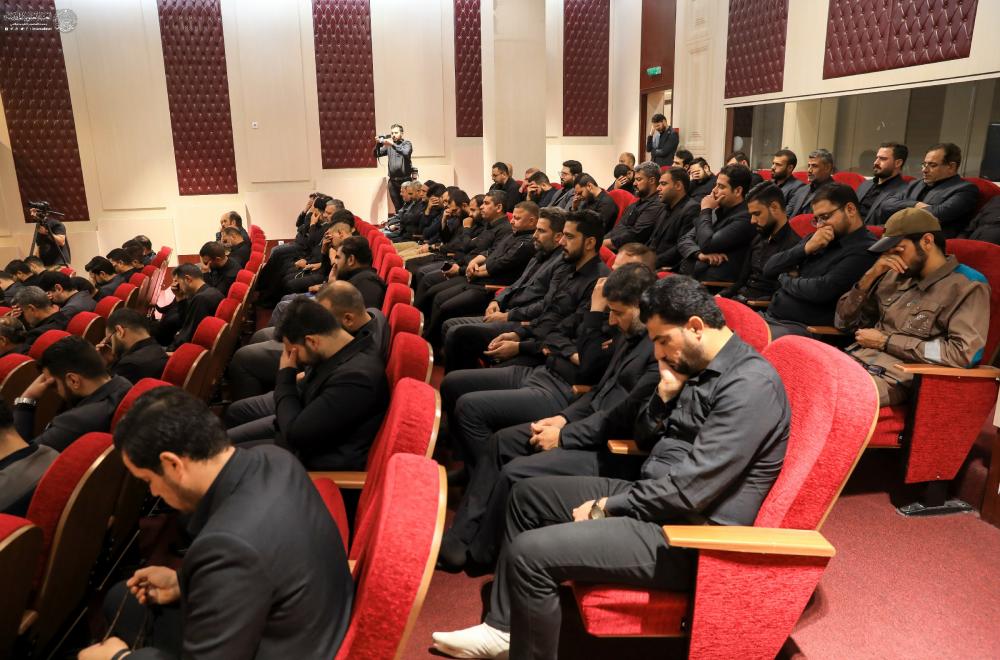 إحياءً لذكرى شهادة الإمام زين العابدين وسيد الساجدين (عليه السلام) قسم الشؤون الفكرية والثقافية يقيم مجلس عزاء 