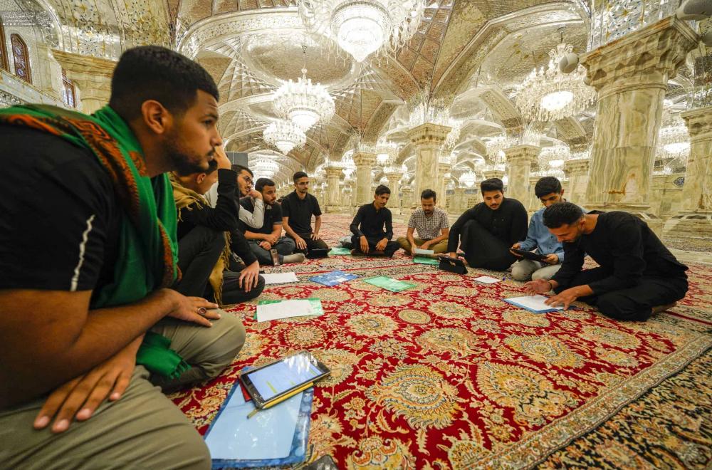 من أجل خلق جيل شبابي مُلتزِم .. العتبة العلوية المقدسة ترعى برامج معرفية وعقائدية لطلبة الجامعات من 15 محافظة 