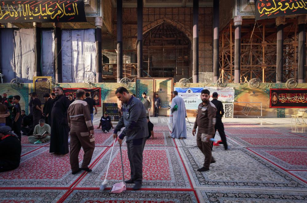خدم العتبة العلوية المقدسة يساندون تأمين الخدمات الميدانية في ذكرى شهادة الإمام الحسن العسكري (عليه السلام) 