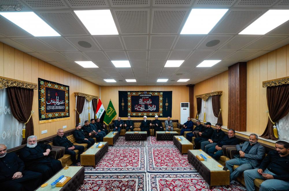 بحضور وفد موكب العتبة العلوية المقدسة .. العتبة العسكرية المقدسة تحتفي بمواكب العتبات المقدسة المشاركة في زيارة الإمام الحسن العسكري (ع)