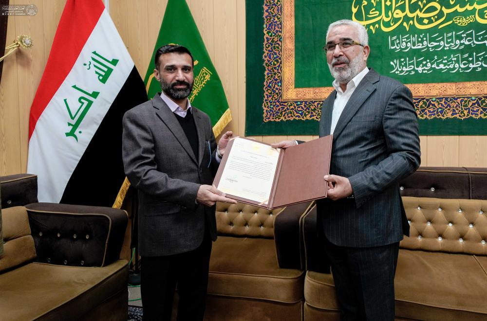 الأمين العام للعتبة العلوية المقدسة يترأس وفداً إلى سامراء لتقديم التهاني للأمين الجديد للعتبة العسكرية المقدسة