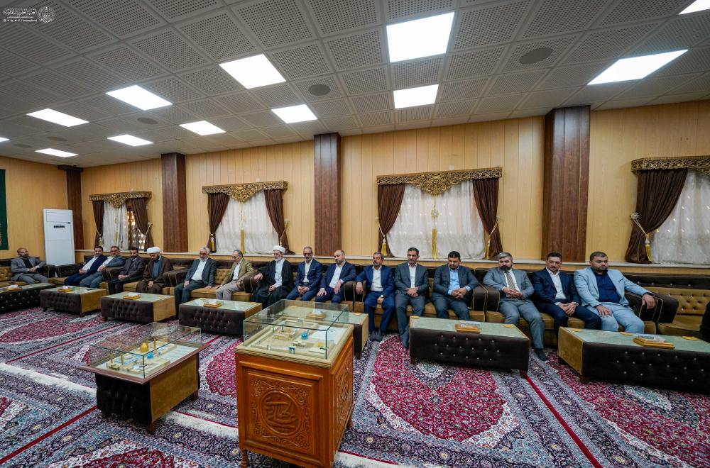 الأمين العام للعتبة العلوية المقدسة يترأس وفداً إلى سامراء لتقديم التهاني للأمين الجديد للعتبة العسكرية المقدسة