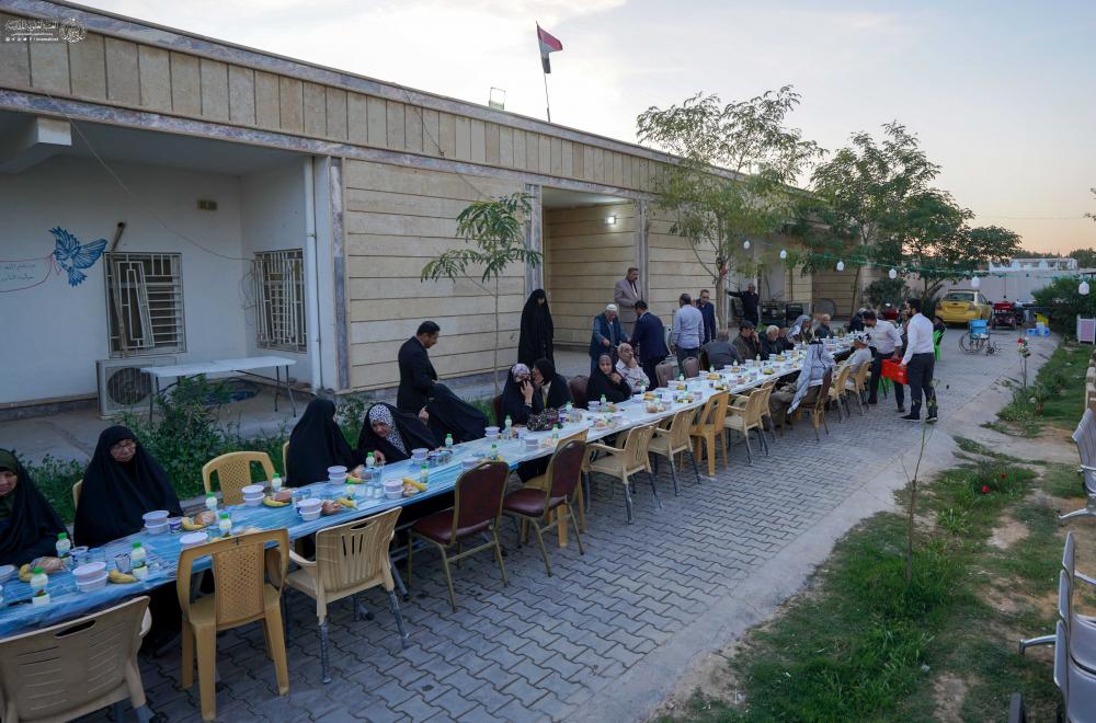 في إطار رعايتها الأبوية .. العتبة العلوية المقدسة تُقيم مأدبة إفطار للنزلاء في دار المُسنّين في النجف الأشرف