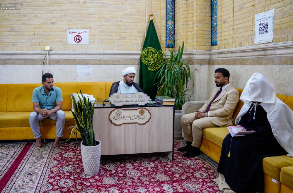 من مرقد أمير المؤمنين (ع) .. آلاف الأزواج يبدؤون حياتهم في كنف البركة والطمأنينة من داخل العراق وخارجه 