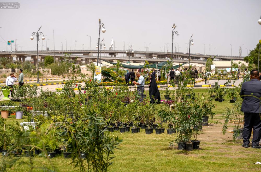 لتعزيز الوعي البيئي .. العتبة العلويّة المقدّسة تشارك في مهرجان الزهور في النجف الأشرف