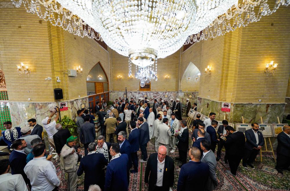 ضمن فعاليات أسبوع عيد الغدير .. الأمين العامّ يفتتح معرض المصاحف المخطوطة النفيسة