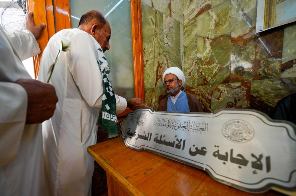 محطات استفتاء ومجالس قرآنية .. قسم الشؤون الدينية في العتبة العلويّة المقدّسة يستقبل زائري عيد الغدير الأغرّ ضمن خطة دينية متكاملة