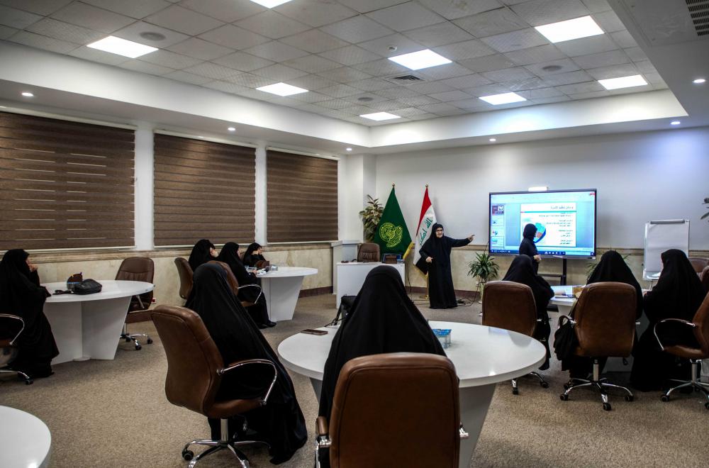 تعزيز الوعي الصحّي عبر برنامج تدريبي متكامل لخادمات العتبة العلويّة المقدّسة 