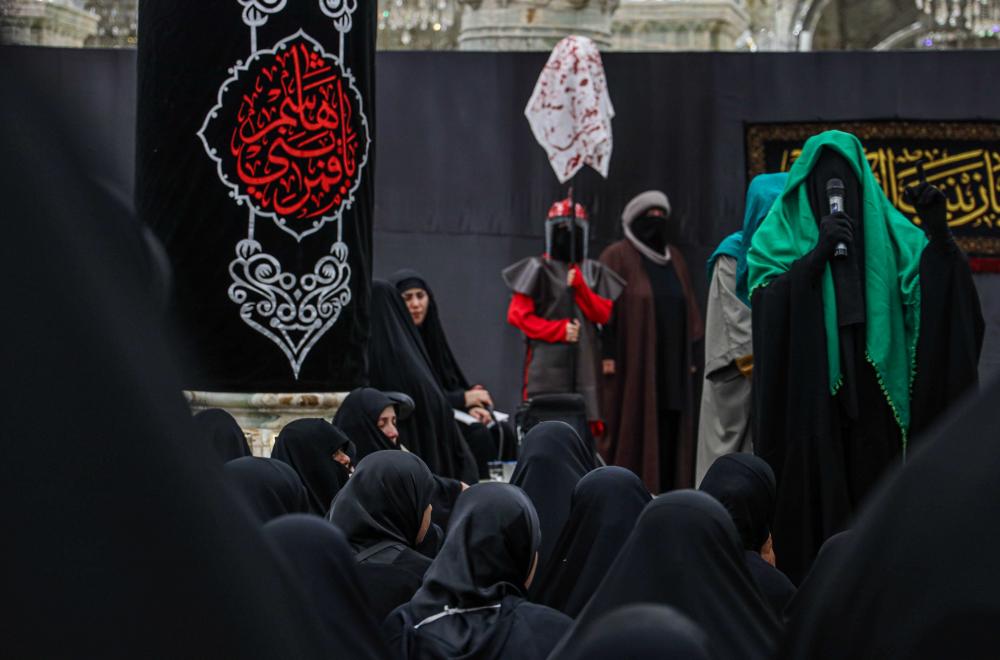 العتبة العلويّة المقدّسة تستقبل وفدًاً نسويًا من العتبة الحسينية المقدسة  
