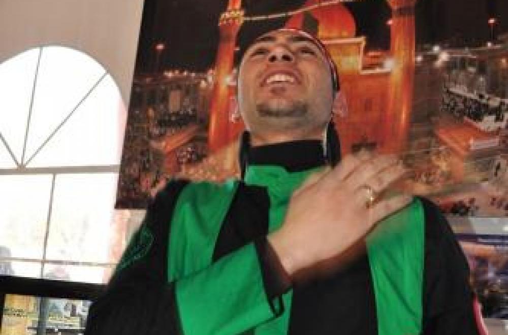 خيمة حسينية في ساحة السلطان احمد وسط اسطنبول