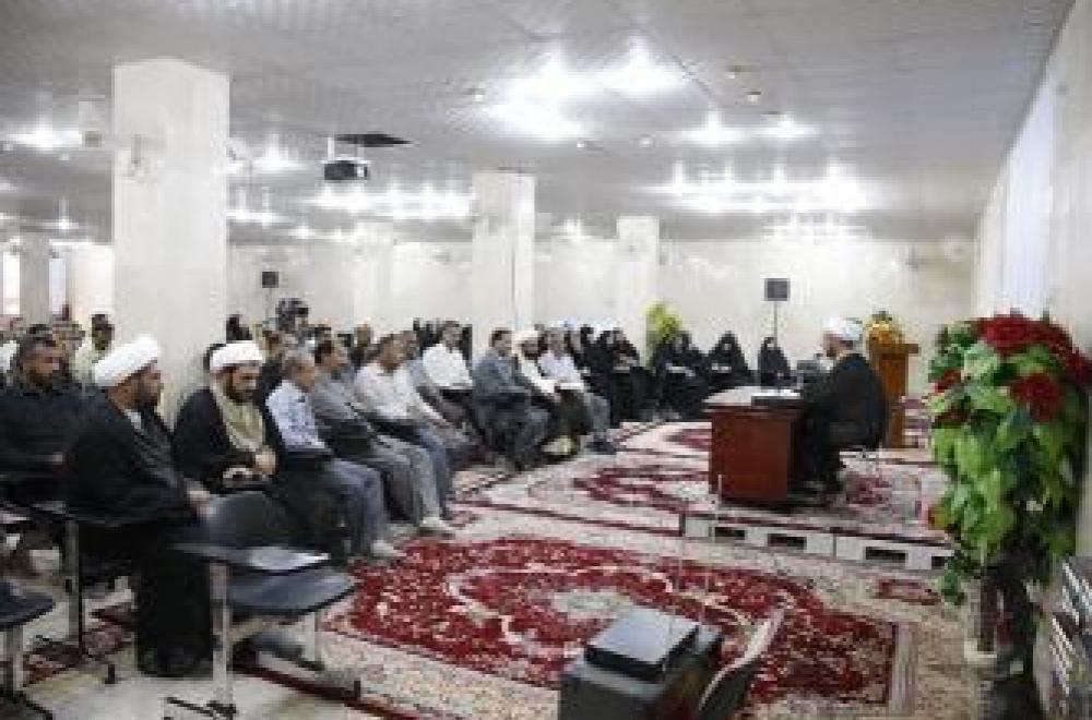 العتبة العلوية المقدسة ترعى دورات صيفية توعوية للكوادر التدريسية العاملة في مديرية تربية النجف الأشرف
