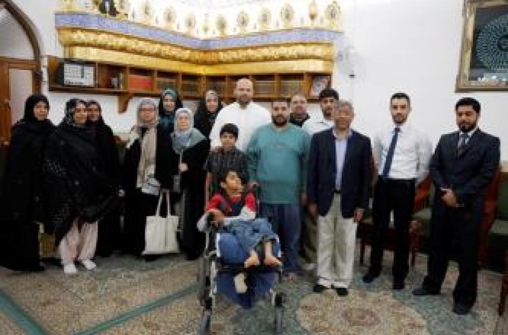 الجراح العالمي الأمريكي عمران إمام يتشرّف بزيارة العتبة العلوية المقدسة