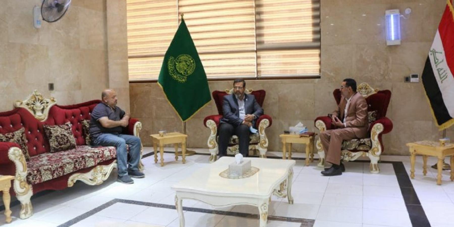  مكتب انتخابات النجف الاشرف يبحث الدعم الإعلامي مع  العتبة العلوية المقدسة