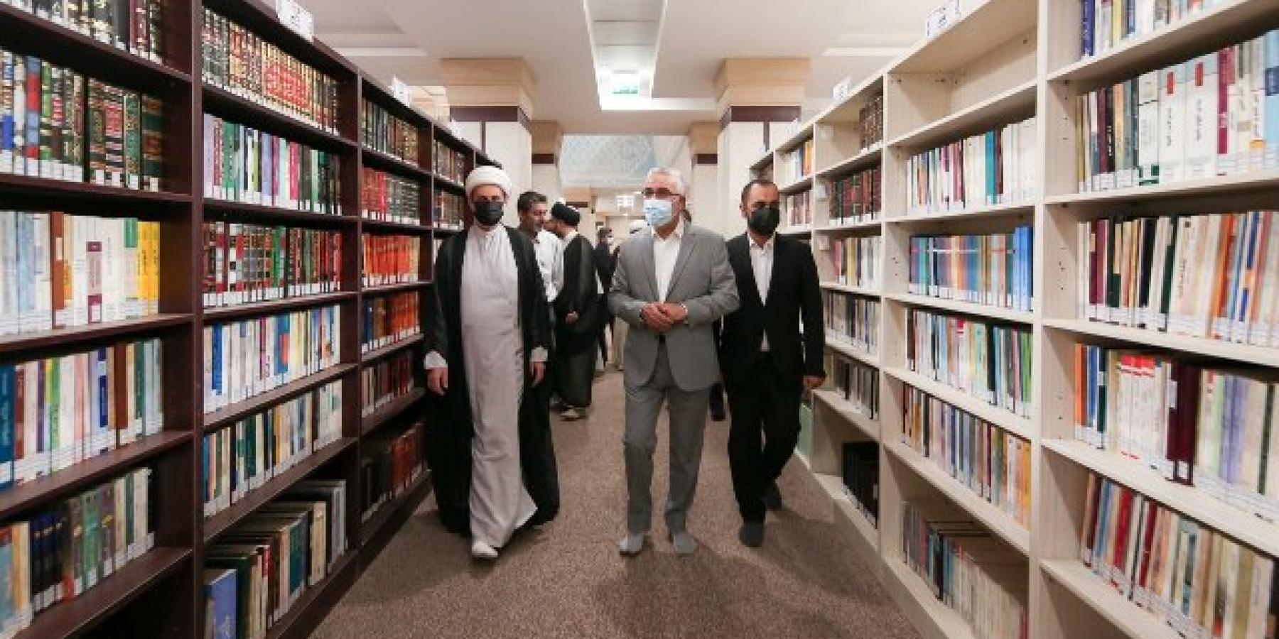 العتبة العلوية المقدسة تفتتح (مكتبة الروضة الحيدرية ) في مقرها الجديد