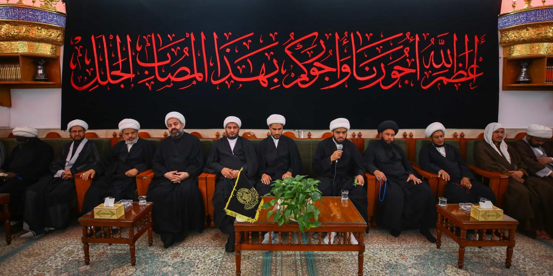 وفد من مختلف الجنسيات يقدمون العزاء لأمير المؤمنين (ع) في ذكرى رحيل النبي الأعظم محمد(ص) 
