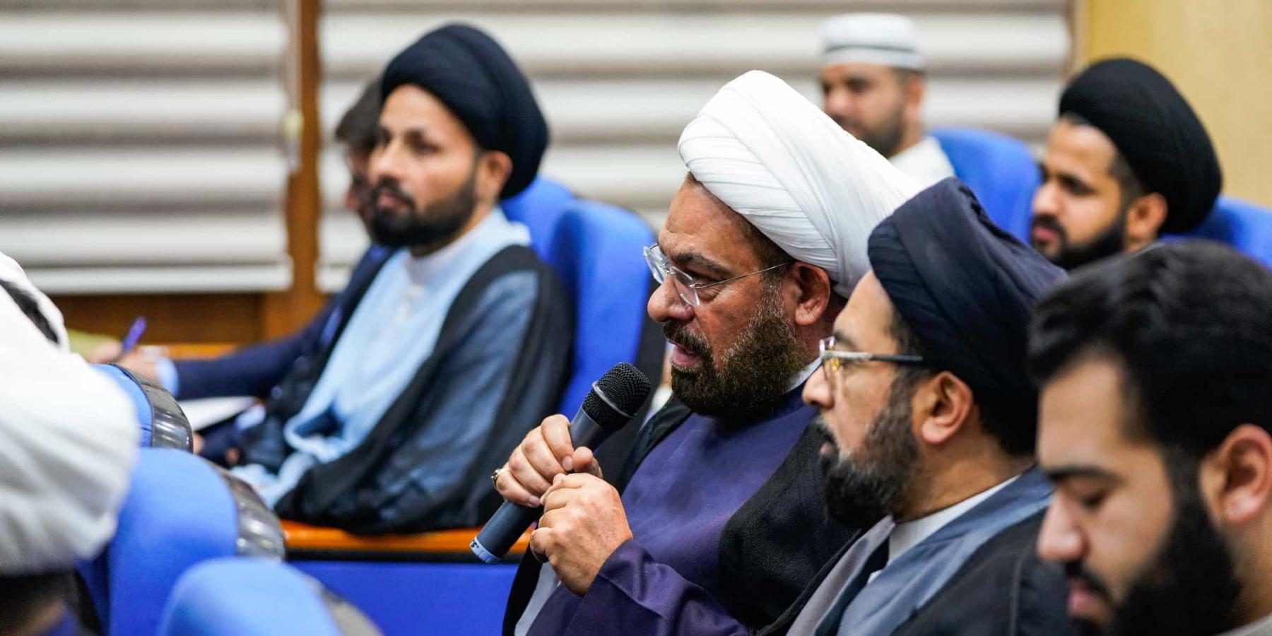 قسم الشؤون الدينية يقيم ندوة للتعريف ببرنامجه التبليغي ونشاطاته الثقافية والعقائدية لخدمة مختلف شرائح المجتمع 